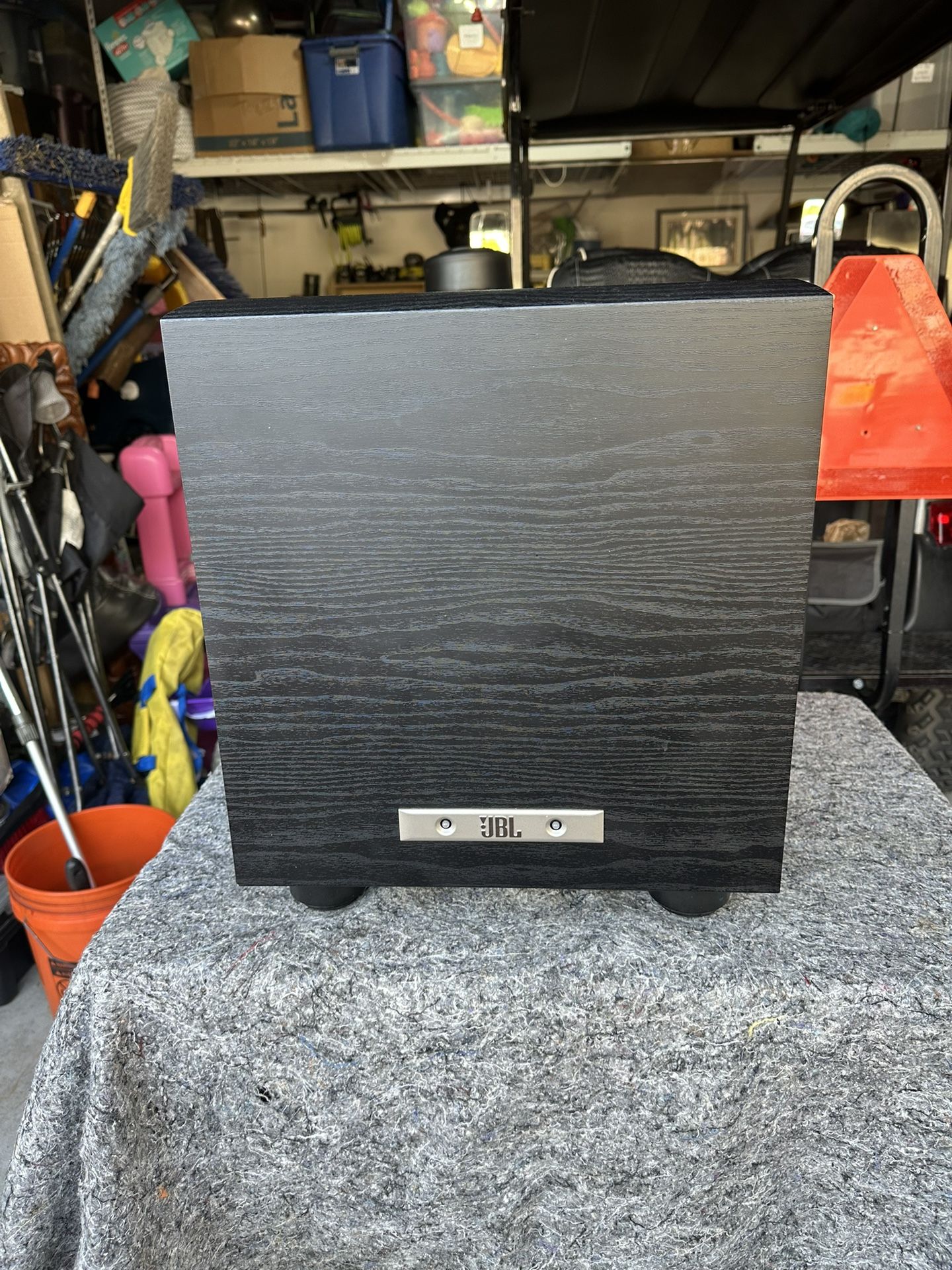 12” Subwoofer, JBL Powerbeats PB12