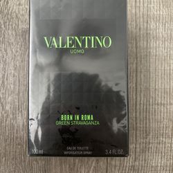 Valentino Born in Roma Green Stavaganza