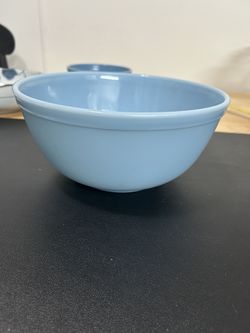 Rare Pyrex Bowl