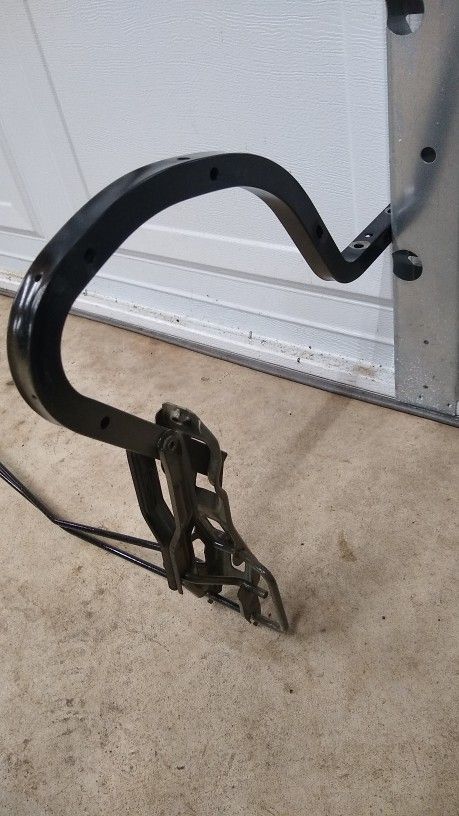 2001-2005 Is300 Trunk Hinges Black