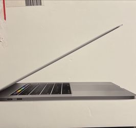 MacBook Pro With Touch Bar In Amazing Condition 15inch 