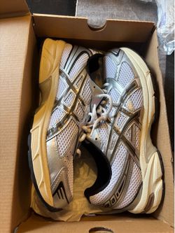 Asics 1130 size 10.5