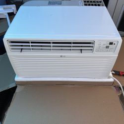 New Window/Through The Wall Air Conditioner Cools 530sq-ft By Lg