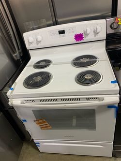 Amana White Electric Coil Range- Take it Today Pay Later Ask For Details!
