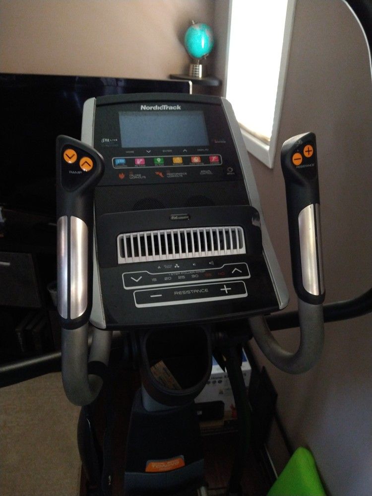 Nordic Track Elliptical Ifit Live
