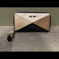 Nine West Wallet