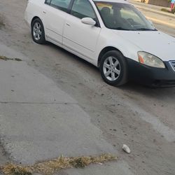 2002 Nissan Altima 