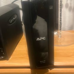 Apc Back UPS X5 1500