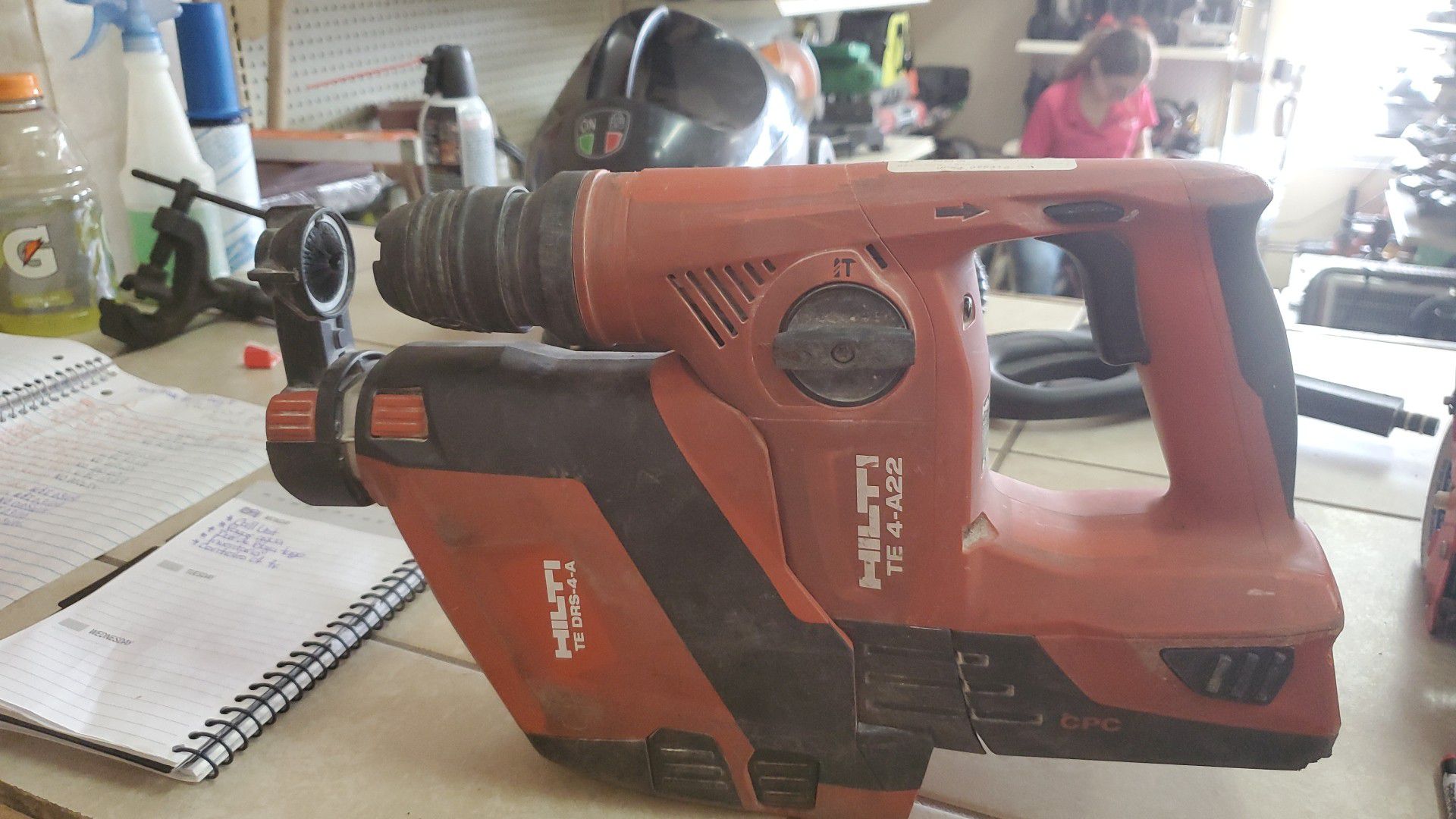 Hilti hammer drill with dust pan