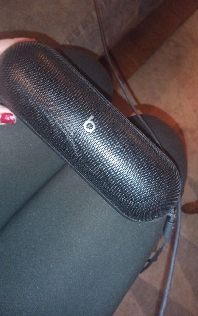 Beats By Dre Pill Bluetooth Speaker