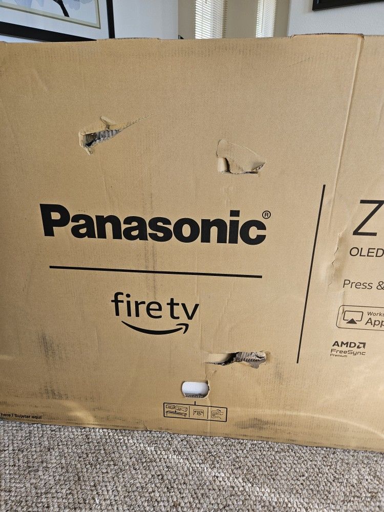 New 65 In Panasonic OLED TV Broken Screen