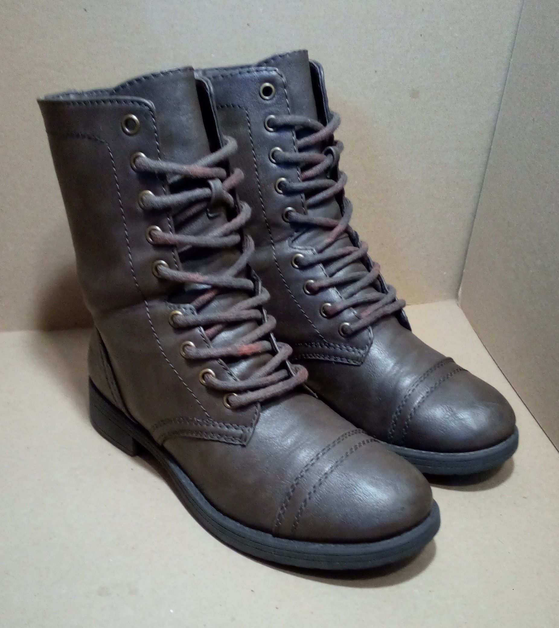 Brown Leather Brash Lace-Up Combat Boots