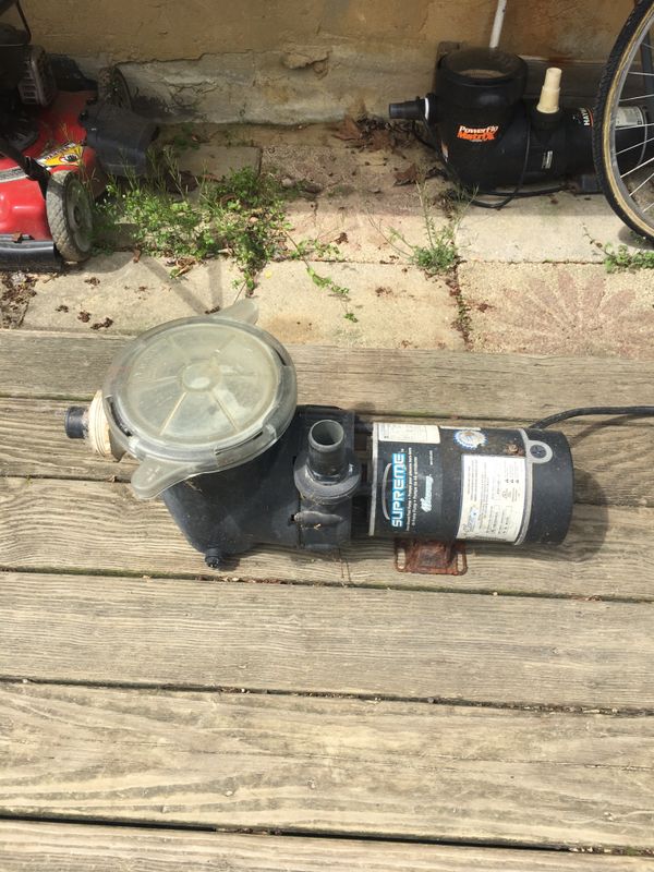 Pool pump does run please read description below for Sale