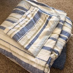 Gap One blanket and one pillowcase 