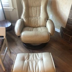 Pleather recliner with ottoman 