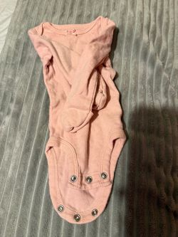 Newborn long sleeve onesie