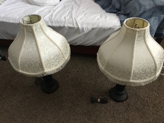 Lamp shade pair
