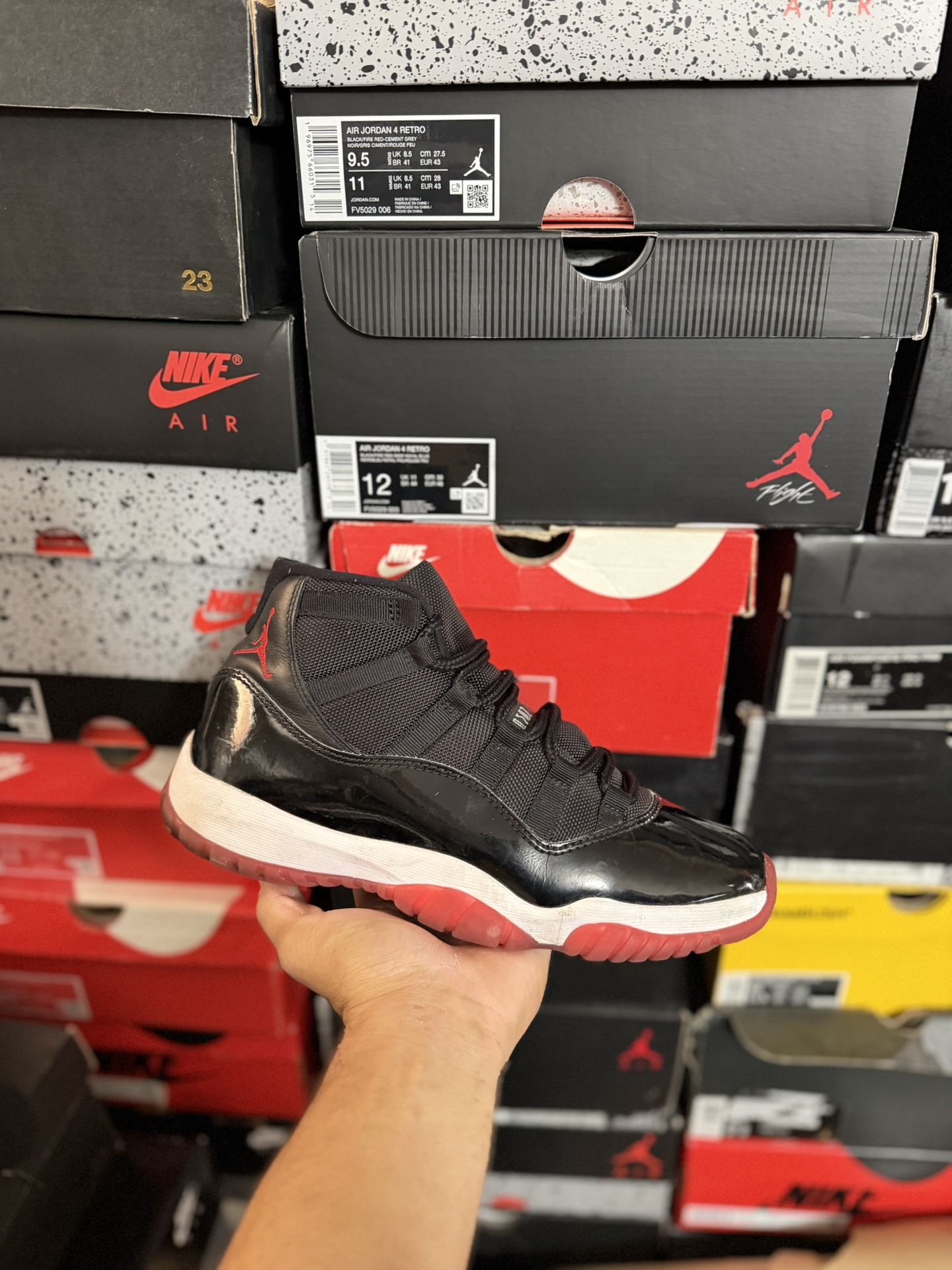 2019 Jordan Bred 11s size 8 USED