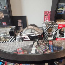 NASCAR Collectible Dale Earnhardt Snow Globes ,Clock And Cookie Jar