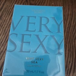 New sealed Victoria’s Secret perfume very sexy sea 1.7oz hard to find price is firm