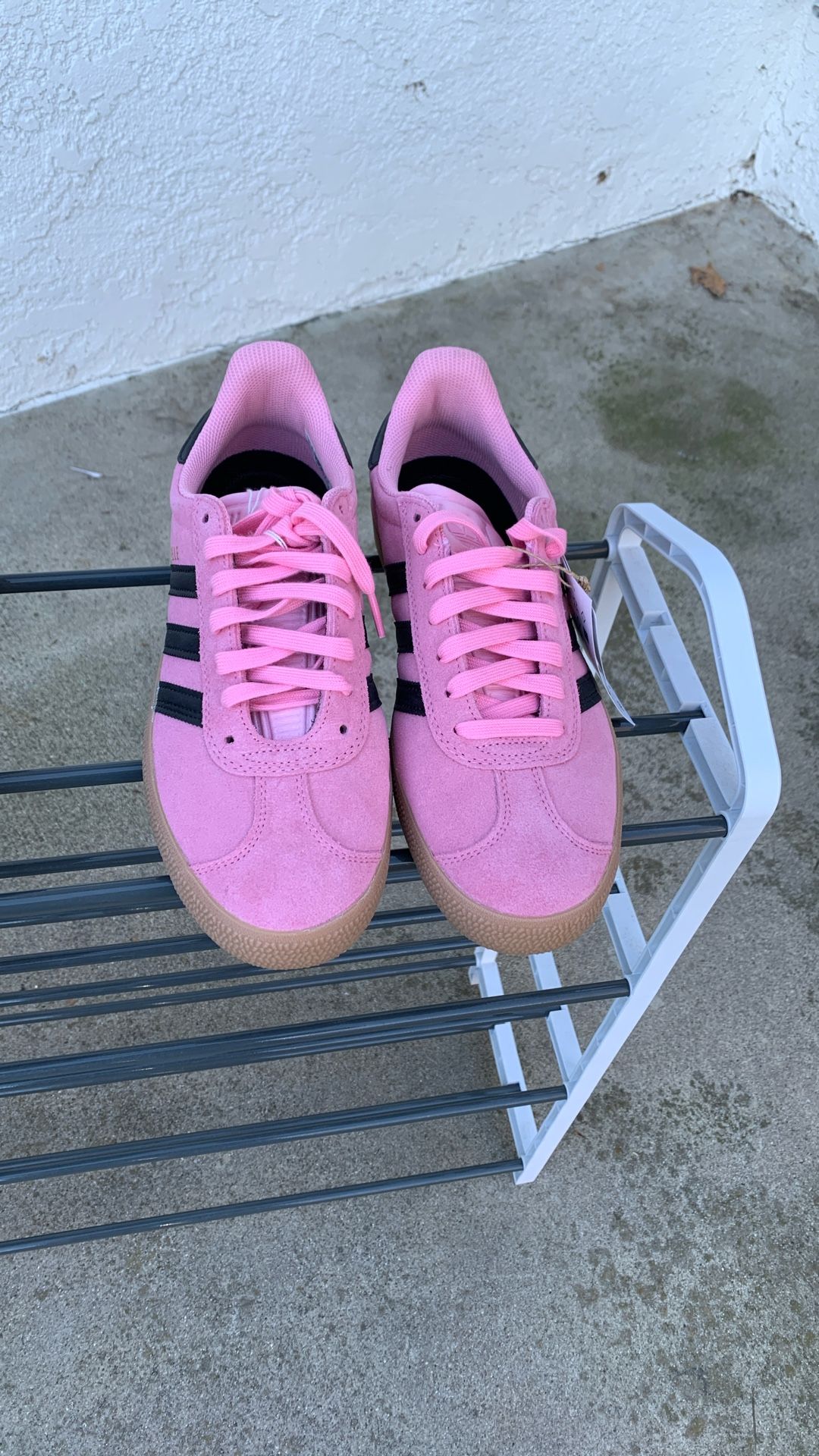 Adidas Size 9 1/2 Women