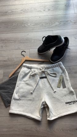 Essentials Fear of God Light Oatmeal/White Shorts