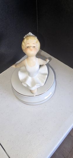 Schmid Ballerina Girl Pop Up Bear Porcelain Music Box Figurine Vintage Japan.