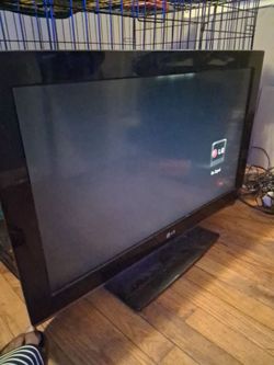 42 Inch LG TV