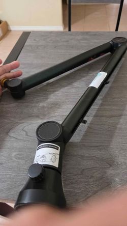 Professional Streaming & Podcast Kit: Elgato Wave:3 Mic + Arm, Shock Mount, Pop Filter & Cable