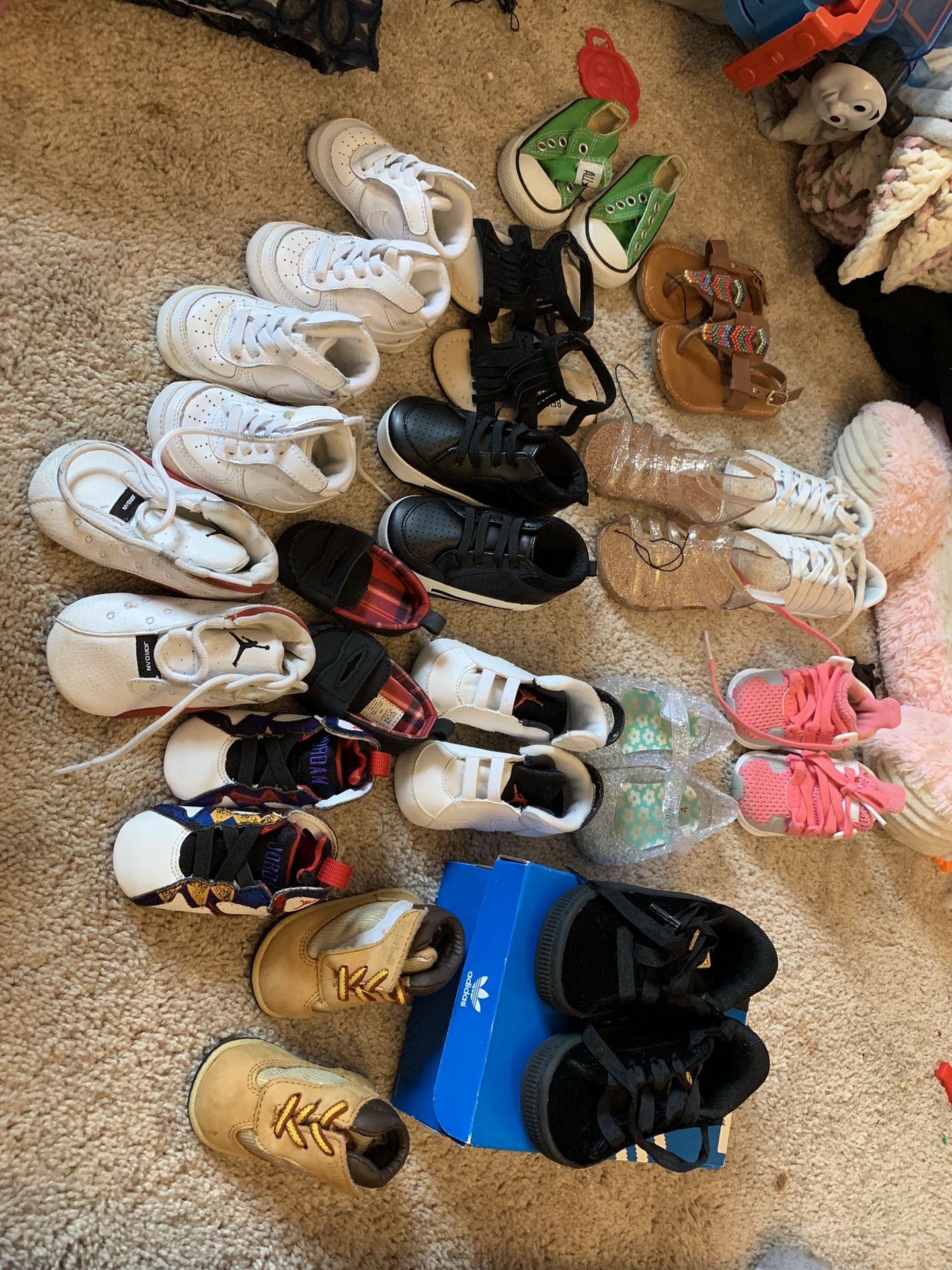 Baby shoes and clothes