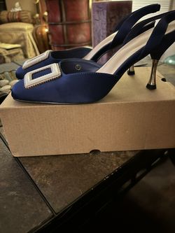Brand New Satin Finish With Rhinestones And Clear Heels