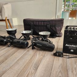 Like-new premium studio and portable lighting kit for photographers.