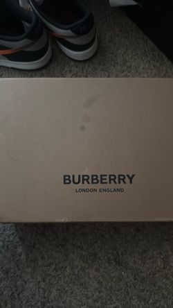 Burberry shoes