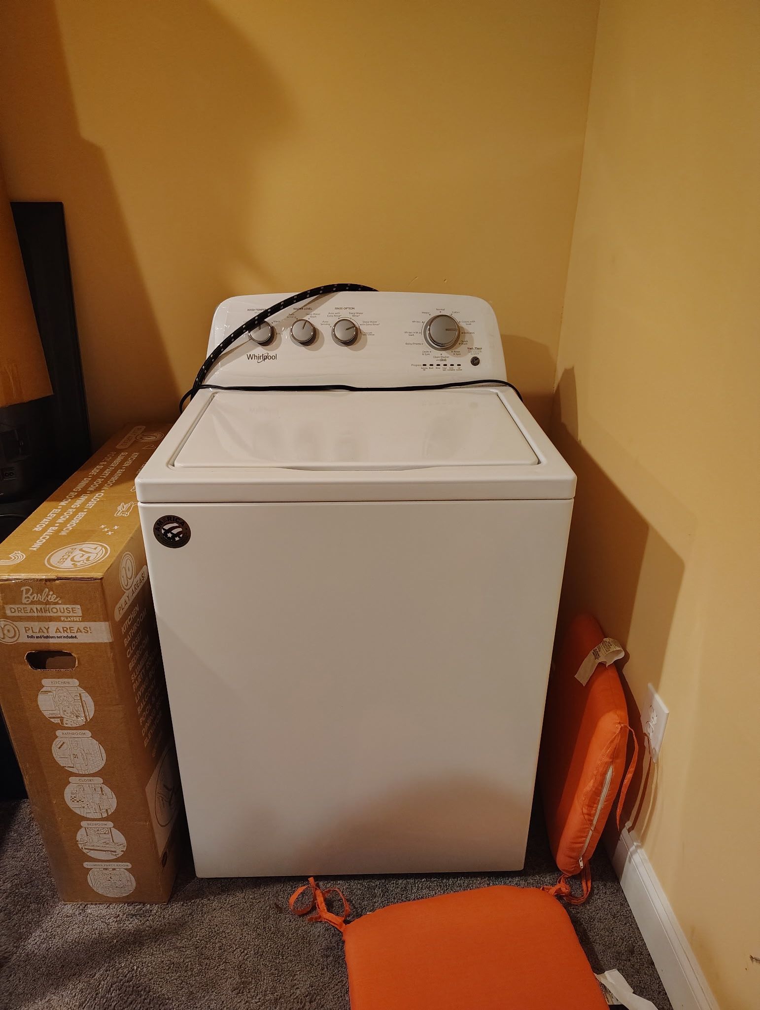 Lightly Used Washer / Washing Machine