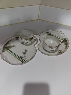 1950s-1960s snack plate with cup pair.
