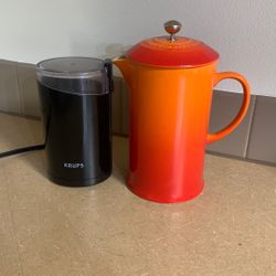 Le Creuset French Press + Coffee Grinder 