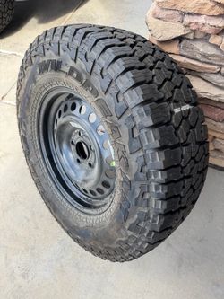 1 Toyota Tacoma 4Runner spare rim/tire 17” Falken AT3 285/70/17