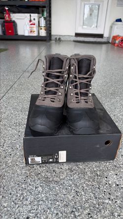 Men’s 8.5 buxton lace