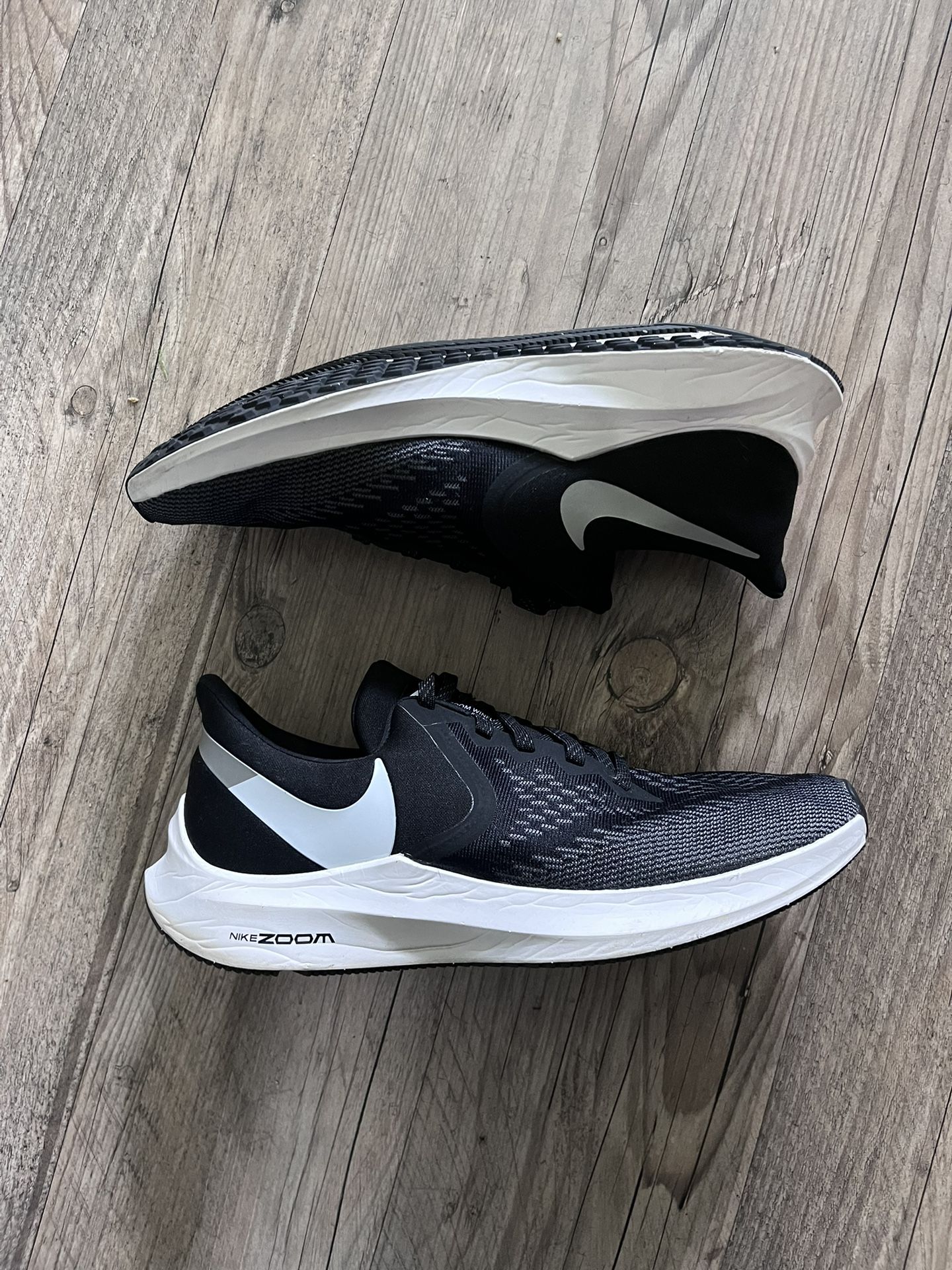 Nike Zoom WinFlo Women’s 9 Running Shoes