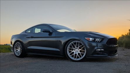 2015 Ford Mustang