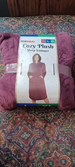 Cozy Plush Sleeper Lounge