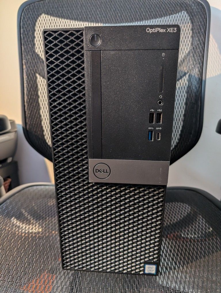 Dell Optiplex XE3, i5-8500, W11Pro, 16gb/250 SSD/500 HDD/Radeon Graphics