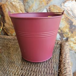 Metal Buckets Plain & Holiday 