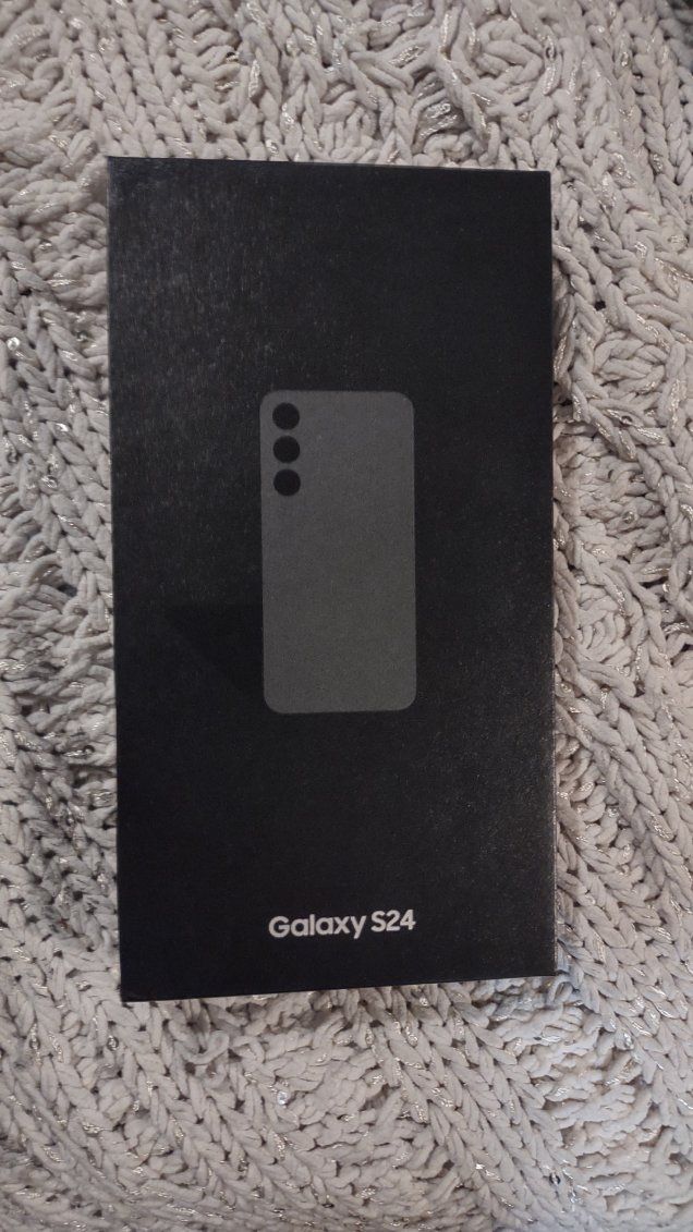 Samsung Galaxy S24 128gb Black Verizon factory sealed