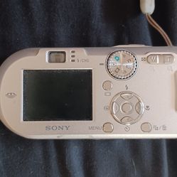 Sony 7.2 Megapixal Camera 