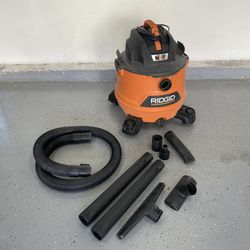 Shop Vac with Accessories