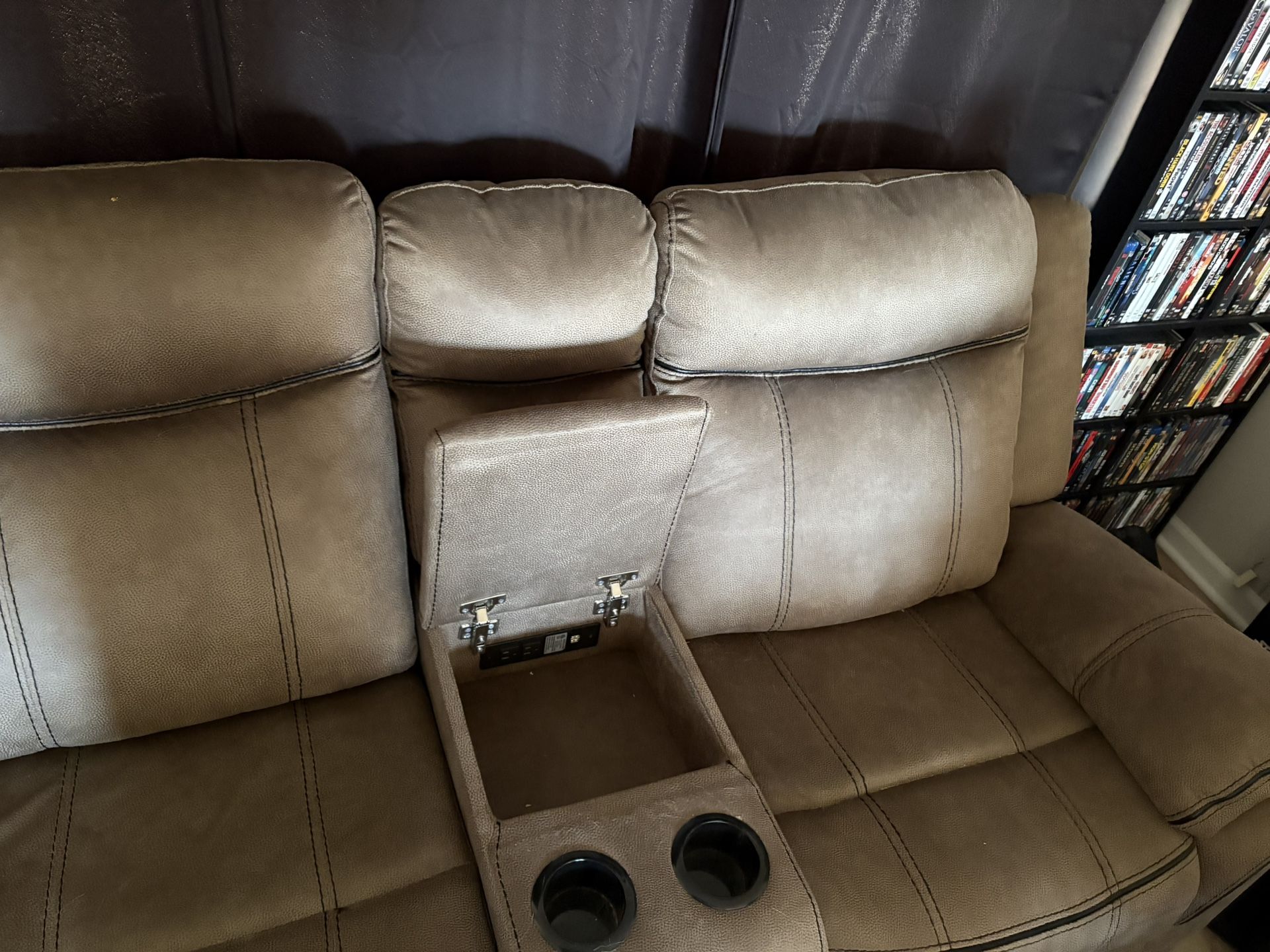 Brown/tan Reclining Love Seat