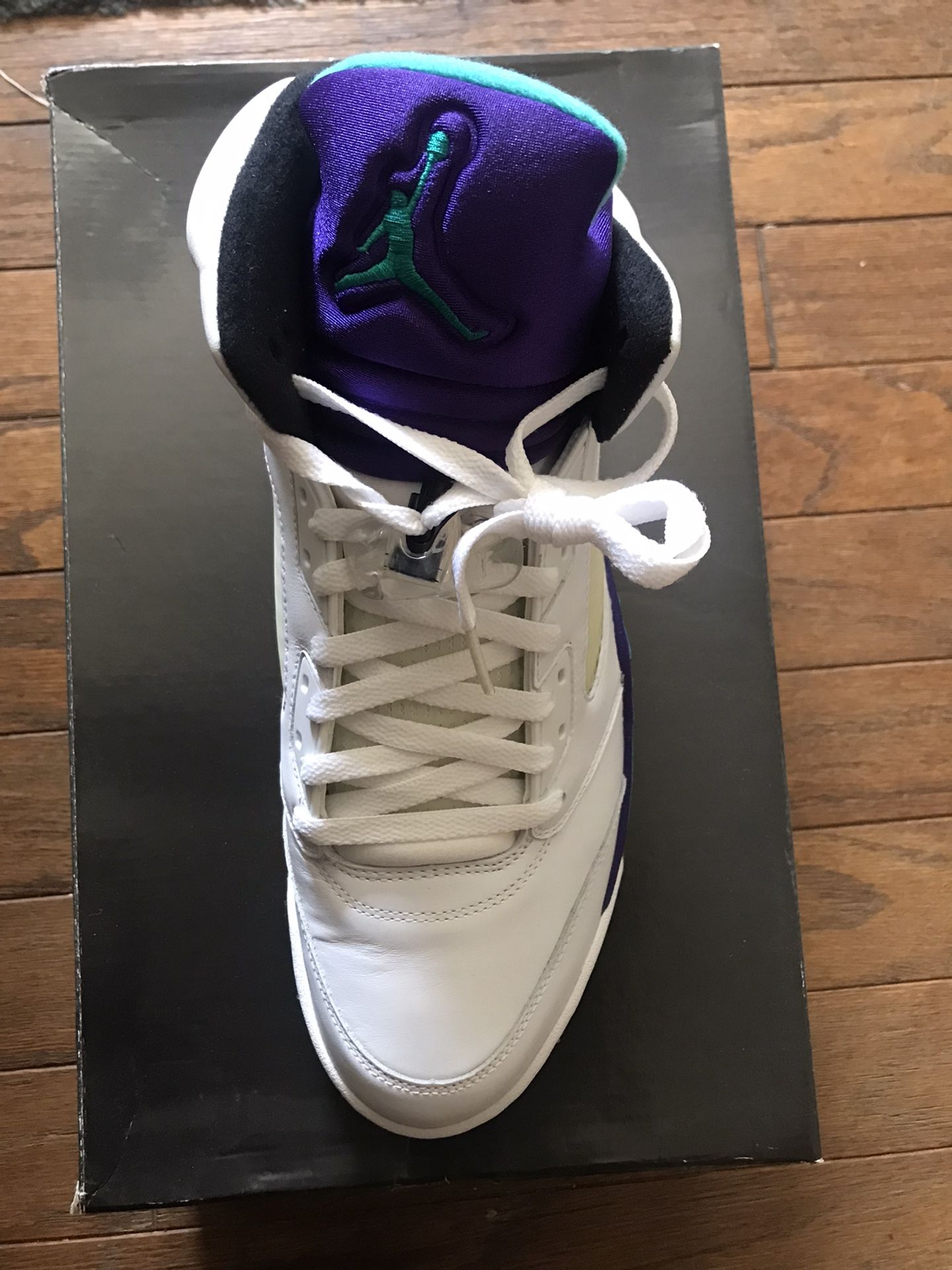 Nike Air Jordan 5 Retro