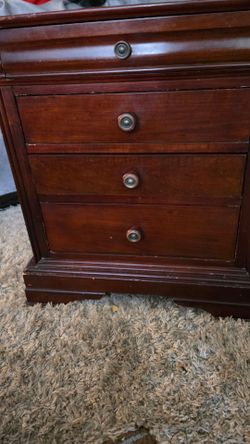 Night stand