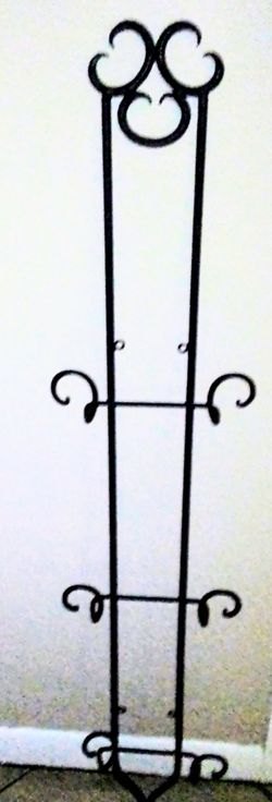 3 Tier Wrought Iron Plate Rack